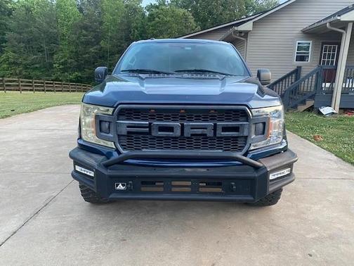 Blue 2018 Ford F-150 XLT