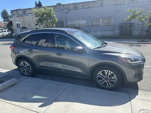 Gray 2022 Ford Escape SEL Hybrid
