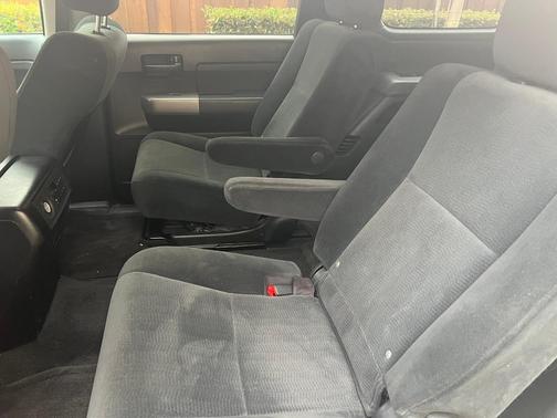 Silver 2013 Toyota Sequoia SR5