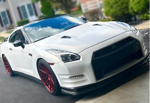 2013 Nissan GT-R Black Edition