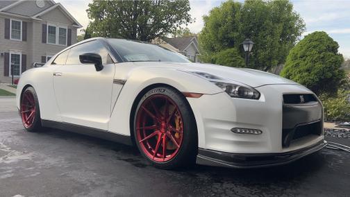 2013 Nissan GT-R Black Edition