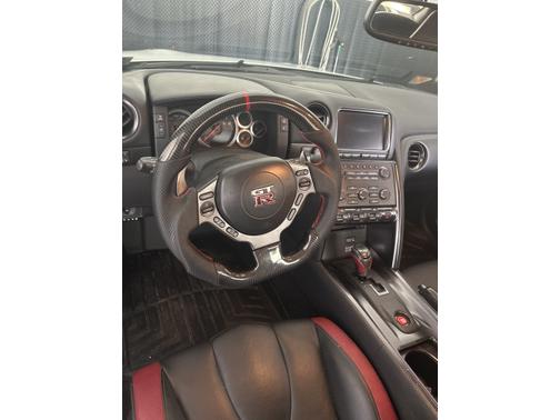 2013 Nissan GT-R Black Edition