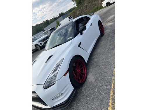 2013 Nissan GT-R Black Edition