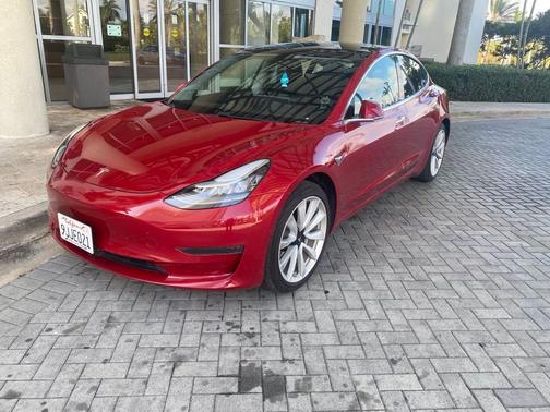 2020 Tesla Model 3 Standard Range