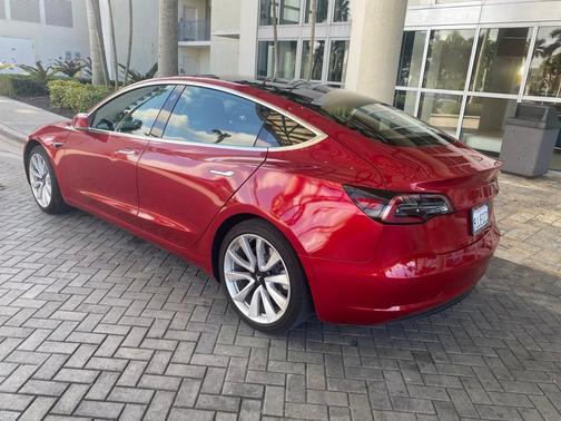 2020 Tesla Model 3 Standard Range