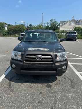 Green 2009 Toyota Tacoma Base