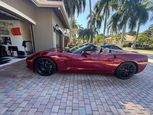 Brown 2006 Chevrolet Corvette Base