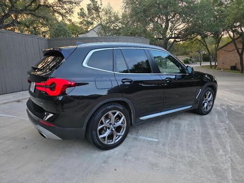 Black 2022 BMW X3 sDrive30i