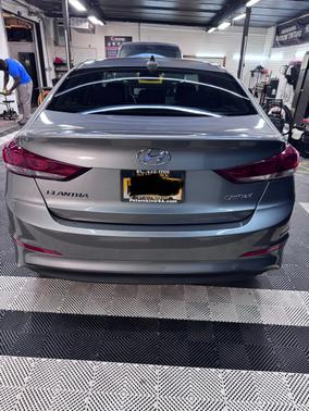 2018 Hyundai ELANTRA Limited