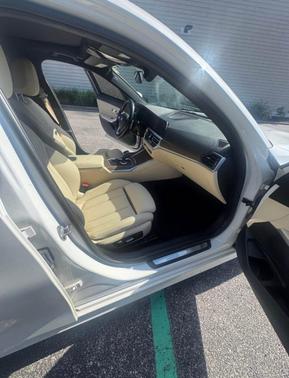 White 2020 BMW 330 i xDrive