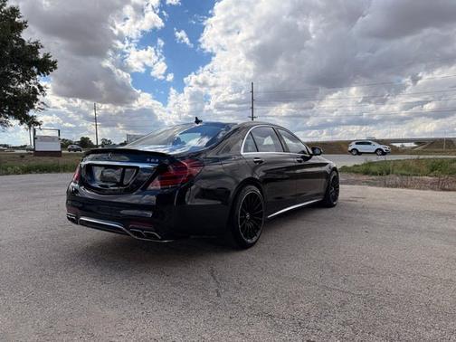 2018 Mercedes-Benz AMG S 63 4MATIC
