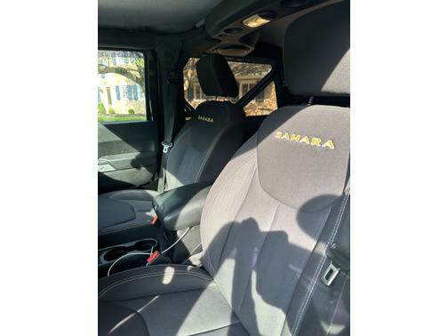 2013 Jeep Wrangler Sahara
