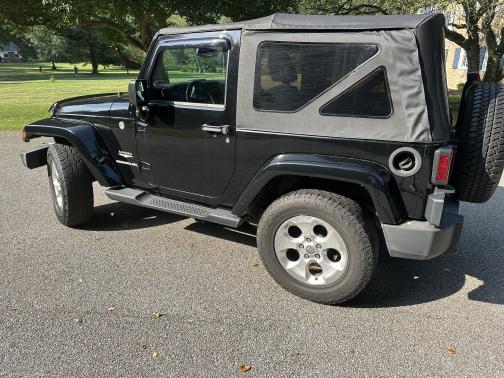 2013 Jeep Wrangler Sahara