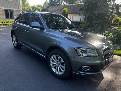 Gray 2015 Audi Q5 2.0T Premium Plus
