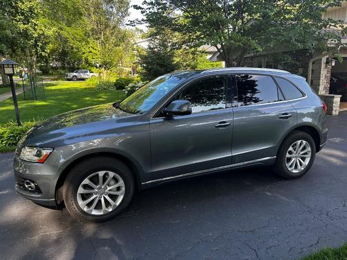 Gray 2015 Audi Q5 2.0T Premium Plus