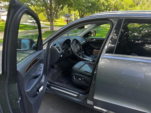 Gray 2015 Audi Q5 2.0T Premium Plus