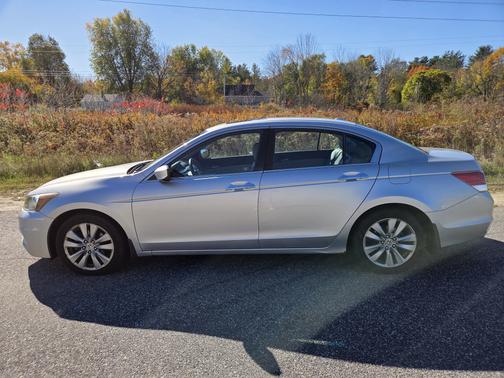Silver 2012 Honda Accord EX-L