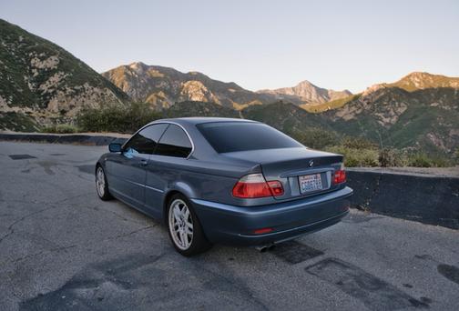 Blue 2004 BMW 330 Ci