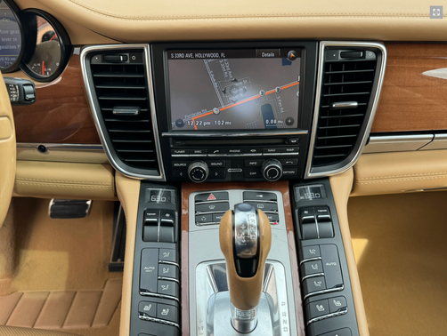2011 Porsche Panamera Panamera Turbo