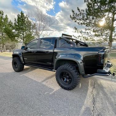 Black 2020 Chevrolet Colorado ZR2