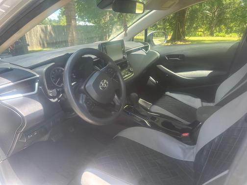 Silver 2022 Toyota Corolla LE