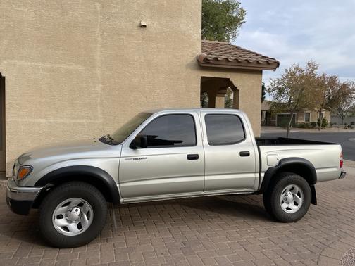 2004 Toyota Tacoma PreRunner Double Cab