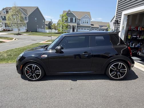 Black 2019 MINI Hardtop John Cooper Works
