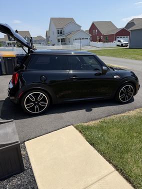 Black 2019 MINI Hardtop John Cooper Works