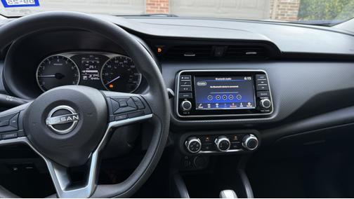 2022 Nissan Kicks S