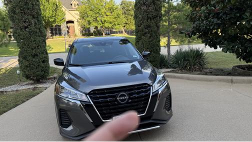2022 Nissan Kicks S