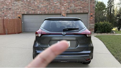 2022 Nissan Kicks S