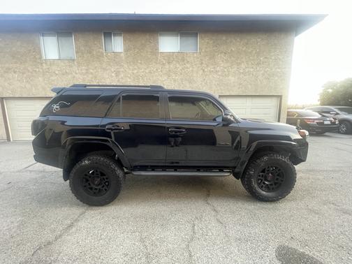 2016 Toyota 4Runner SR5 Premium