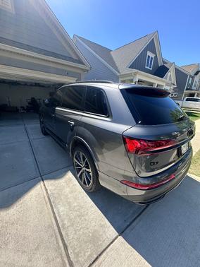 Gray 2022 Audi Q7 55 Premium Plus