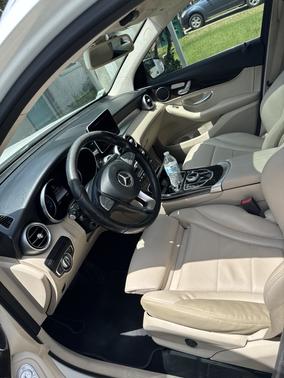2018 Mercedes-Benz GLC 300 Base