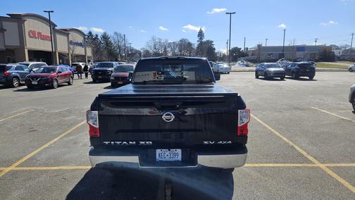 2017 Nissan Titan XD SV