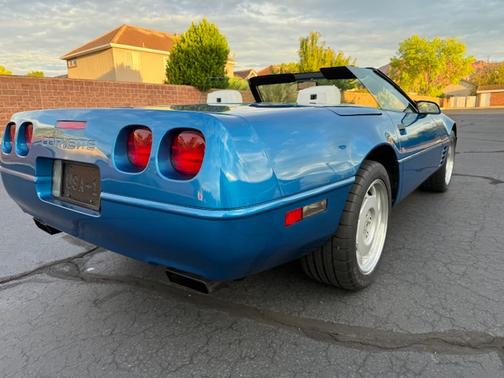 1992 Chevrolet Corvette Base