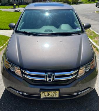 Gray 2016 Honda Odyssey EX-L
