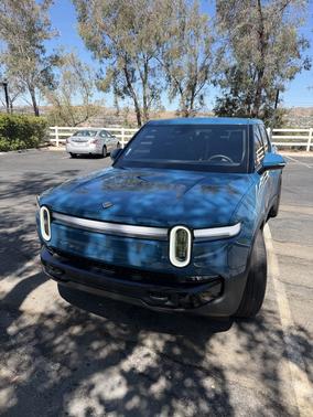 Blue 2026 Rivian R1T Dual Motor Max Pack