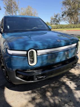 Blue 2026 Rivian R1T Dual Motor Max Pack