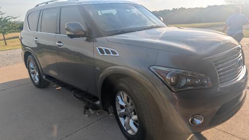 Gray 2014 INFINITI QX80 Base