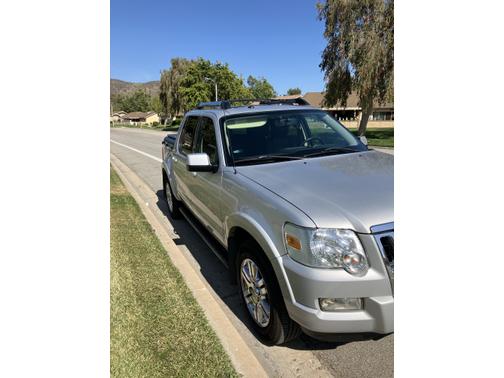 2010 Ford Explorer Sport Trac Limited
