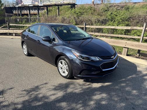 Blue 2016 Chevrolet Cruze LT