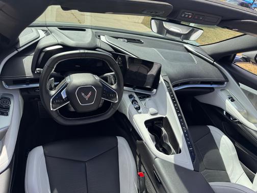 Gray 2024 Chevrolet Corvette Stingray w/2LT