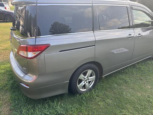 Silver 2013 Nissan Quest SV