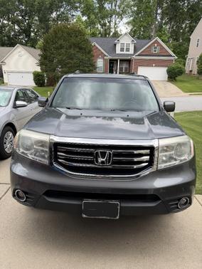 Gray 2013 Honda Pilot EX-L