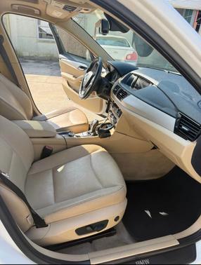 White 2015 BMW X1 xDrive 28i