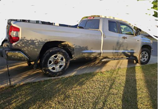 Silver 2014 Toyota Tundra SR5