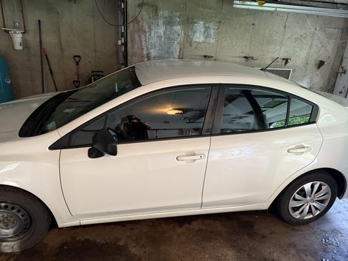 2017 Subaru Impreza 2.0i