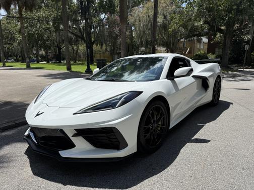 2023 Chevrolet Corvette Stingray w/1LT