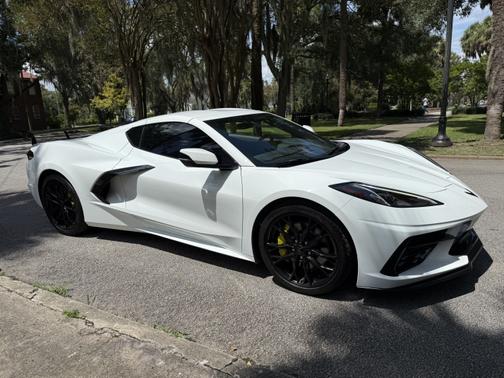 2023 Chevrolet Corvette Stingray w/1LT